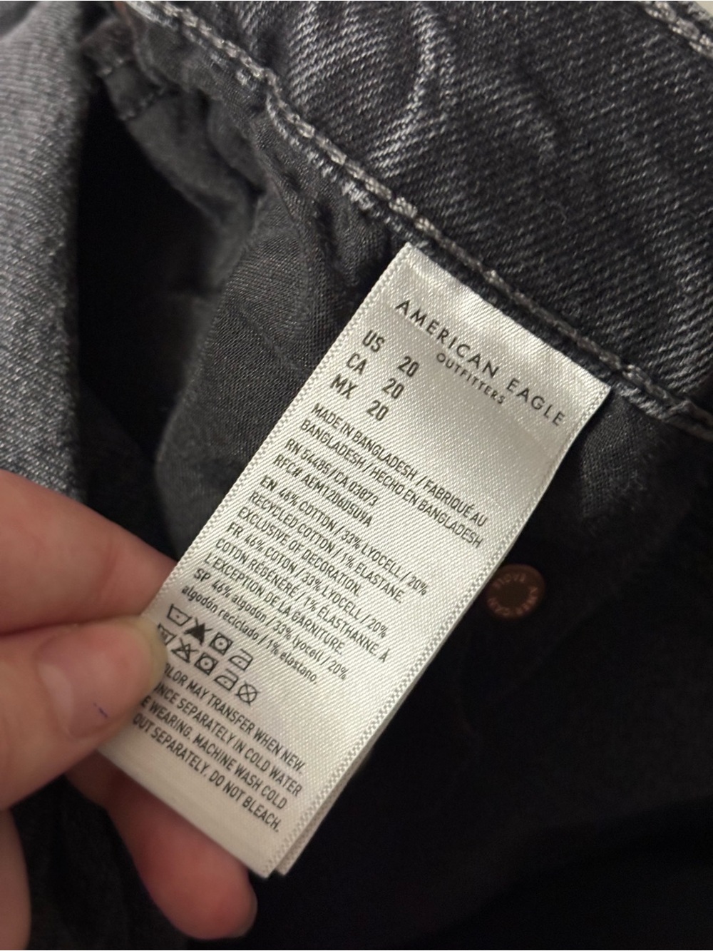 American eagle ex boyfriend black denim shorts - Picture 7 of 7